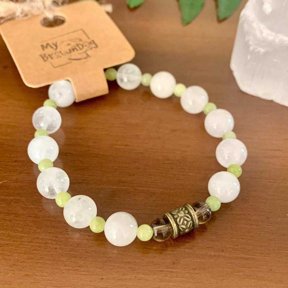 Gemstone stretchy bracelet by My BrownDog